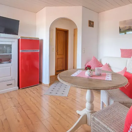 Alpenflora Apartment *